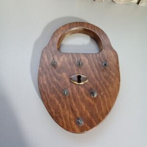 Three Mountaineers Key Holder Wooden